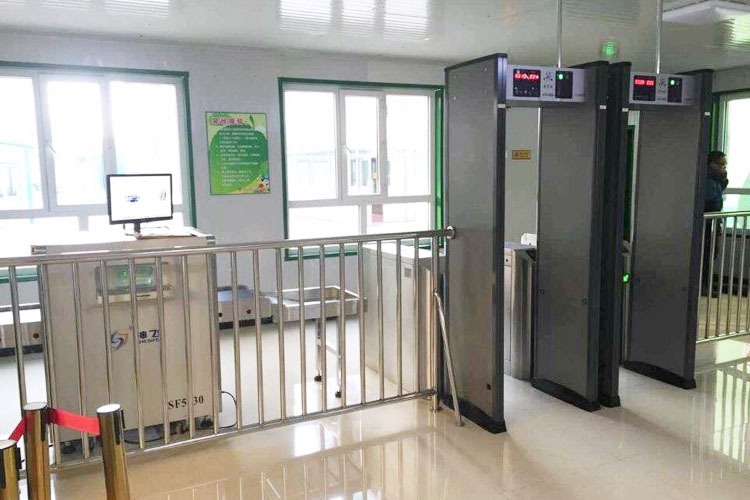 哈爾濱單位-X光安檢機應用